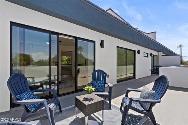 220 W Monterosa Street, Phoenix, AZ 85013