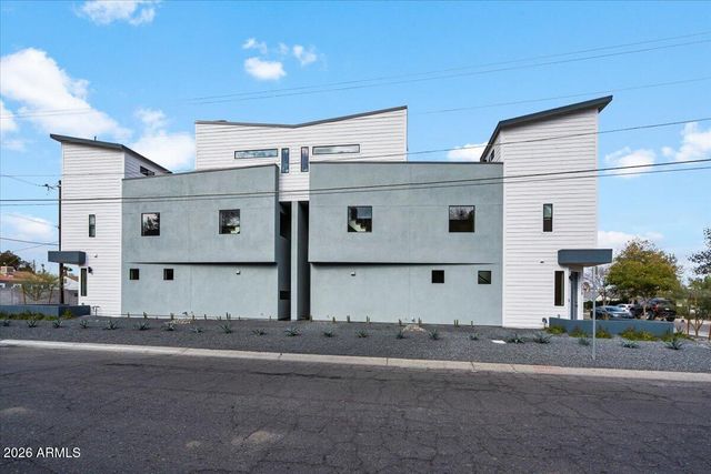 220 W Monterosa Street, Phoenix, AZ 85013