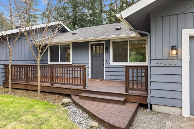 44303 SE Mount Si Road, North Bend, WA 98045