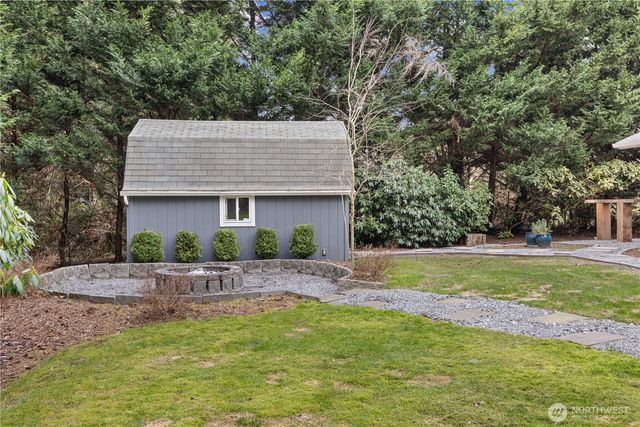 44303 SE Mount Si Road, North Bend, WA 98045