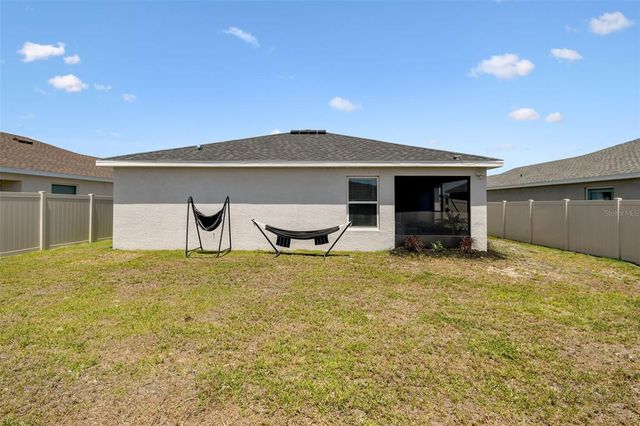 105 BLUE ALICE SPRING COURT, Ruskin, FL 33570