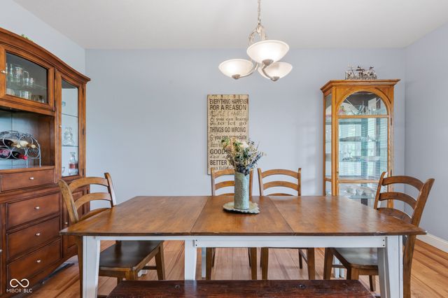 3839 Meadowbrook Drive, Seymour, IN 47274