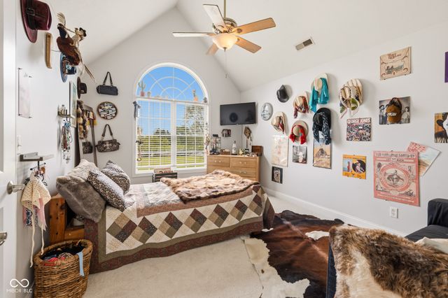 3839 Meadowbrook Drive, Seymour, IN 47274