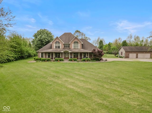 3839 Meadowbrook Drive, Seymour, IN 47274
