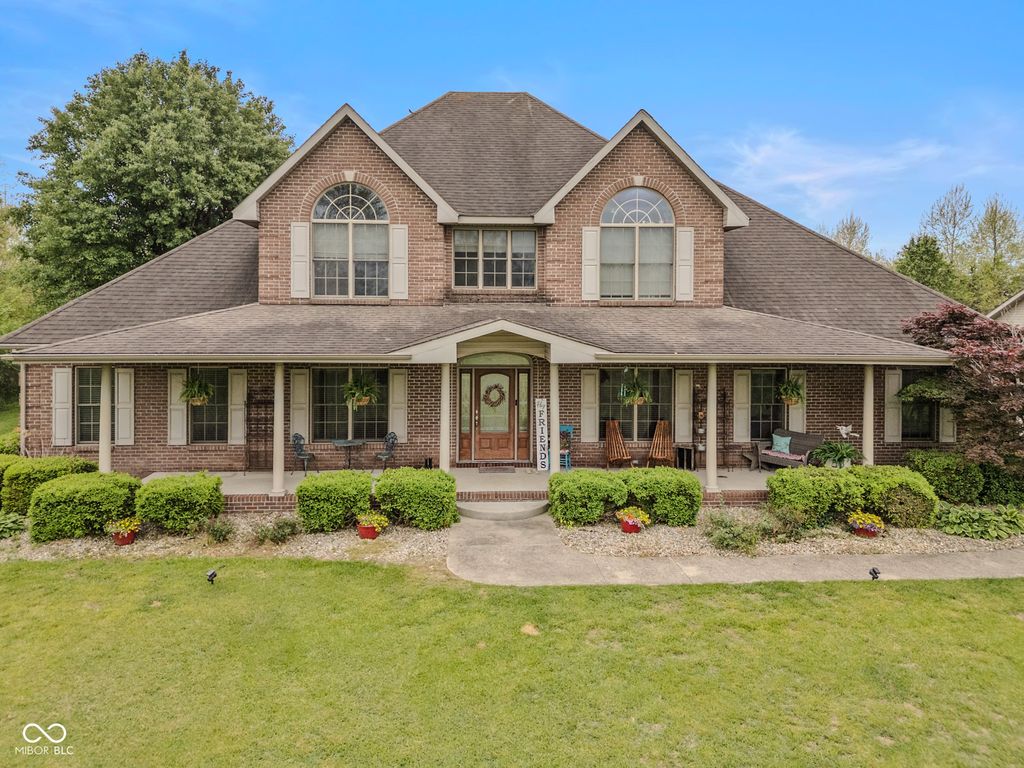 3839 Meadowbrook Drive, Seymour, IN 47274