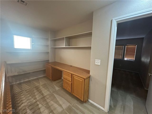 9527 CROOKED WOOD Avenue, Las Vegas, NV 89148