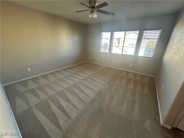 9527 CROOKED WOOD Avenue, Las Vegas, NV 89148