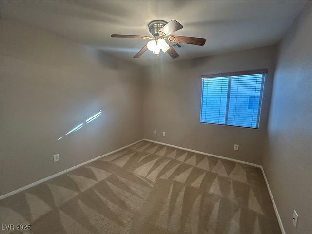 9527 CROOKED WOOD Avenue, Las Vegas, NV 89148