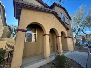 9527 CROOKED WOOD Avenue, Las Vegas, NV 89148