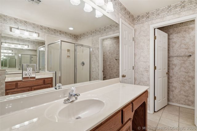 9907 E 123rd Street S, Bixby, OK 74008