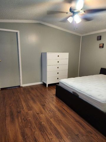 5740 Oakhill Road, Sumter, SC 29154