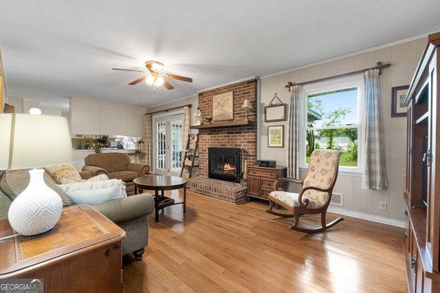 1226 Pine Knoll Lane, Conyers, GA 30013