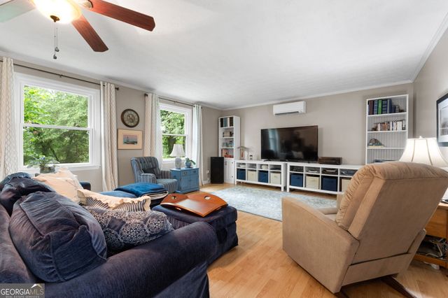 1226 Pine Knoll Lane, Conyers, GA 30013
