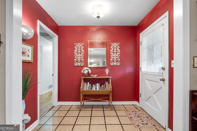1226 Pine Knoll Lane, Conyers, GA 30013