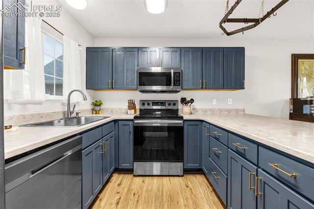 3428 Tail Spin Drive, Colorado Springs, CO 80916