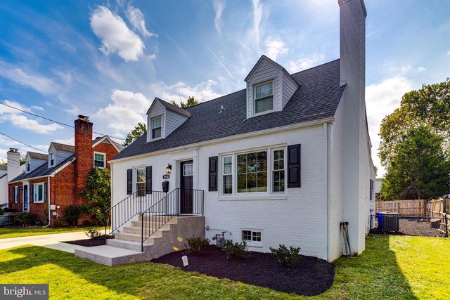 9518 OLD GEORGETOWN RD, Bethesda, MD 20814