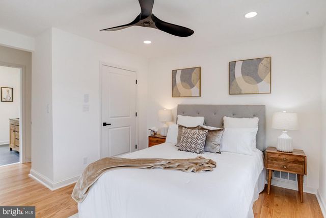 9518 OLD GEORGETOWN RD, Bethesda, MD 20814