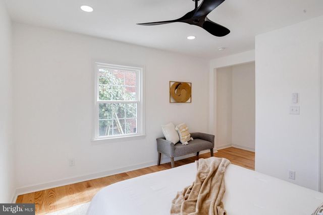 9518 OLD GEORGETOWN RD, Bethesda, MD 20814