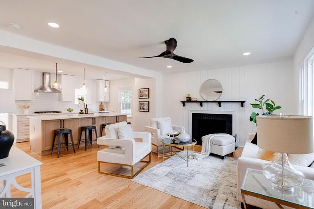 9518 OLD GEORGETOWN RD, Bethesda, MD 20814