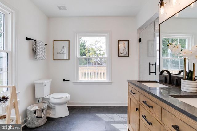 9518 OLD GEORGETOWN RD, Bethesda, MD 20814