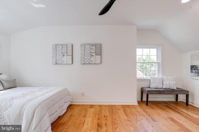 9518 OLD GEORGETOWN RD, Bethesda, MD 20814