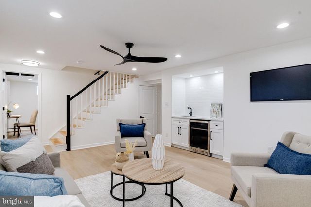 9518 OLD GEORGETOWN RD, Bethesda, MD 20814