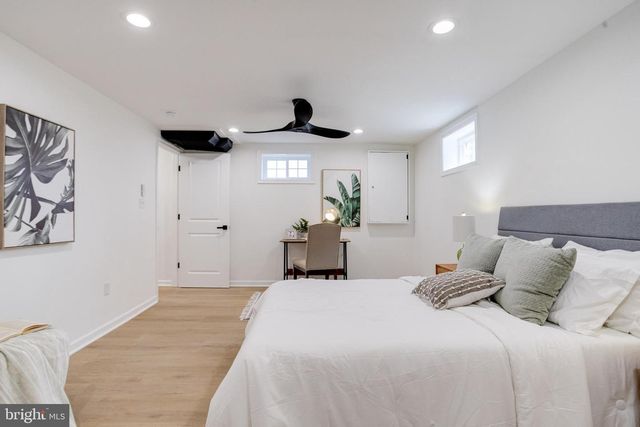 9518 OLD GEORGETOWN RD, Bethesda, MD 20814