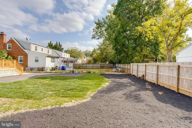 9518 OLD GEORGETOWN RD, Bethesda, MD 20814