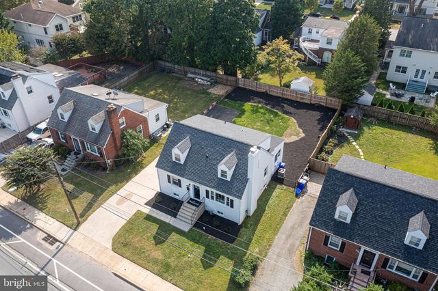 9518 OLD GEORGETOWN RD, Bethesda, MD 20814