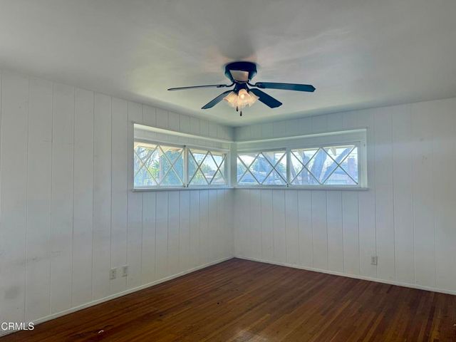 12811 Oxnard Street, Los Angeles, CA 91606