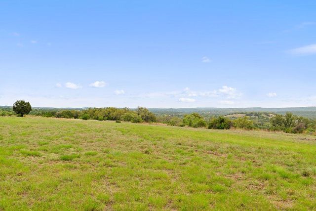 701 Dawn VW, Dripping Springs, TX 78620