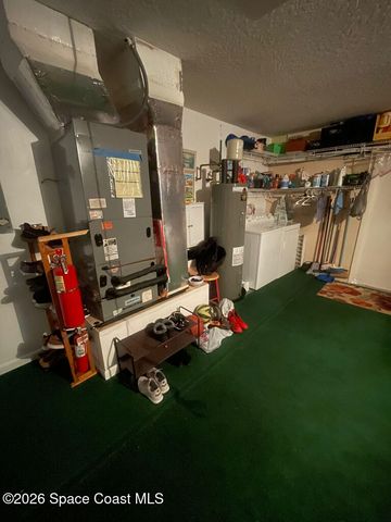 1096 Alpine Avenue NW, Palm Bay, FL 32907