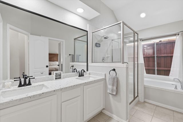 3704 Cottonwood Springs Drive, The Colony, TX 75056