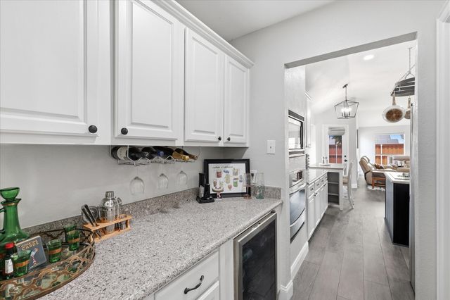3704 Cottonwood Springs Drive, The Colony, TX 75056