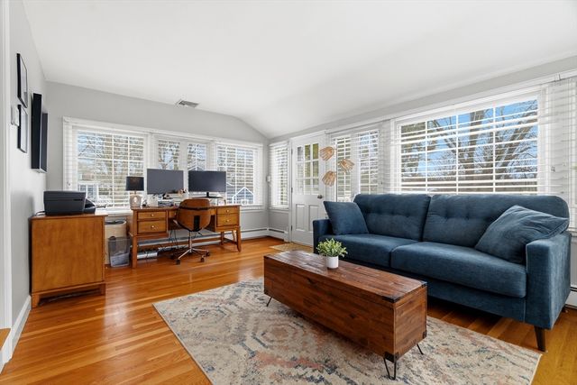 168 Summer Ave, Reading, MA 01867