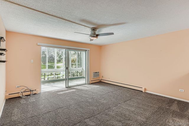 645 S Alton Way S 12A, Denver, CO 80247