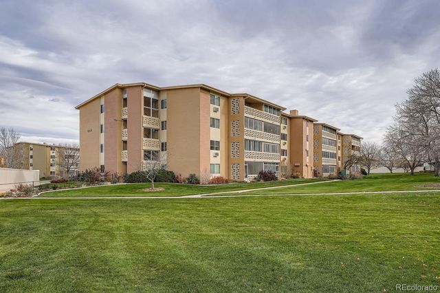 645 S Alton Way S 12A, Denver, CO 80247