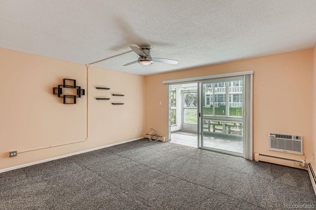 645 S Alton Way S 12A, Denver, CO 80247