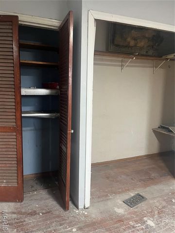 8327 Eton Place, St Louis, MO 63136