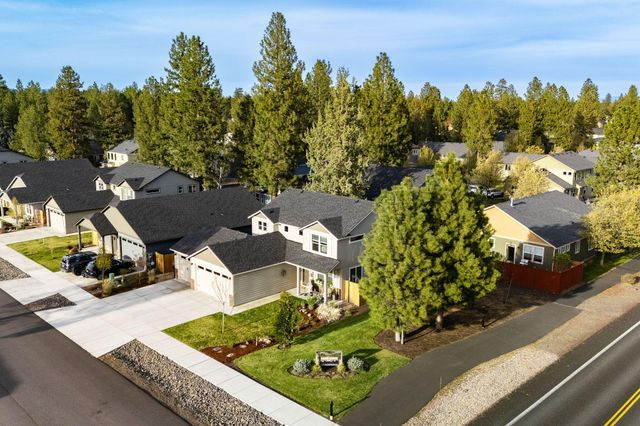 520 N McKinney Ranch Road, Sisters, OR 97759