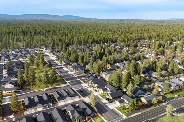 520 N McKinney Ranch Road, Sisters, OR 97759