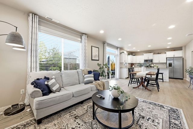 520 N McKinney Ranch Road, Sisters, OR 97759