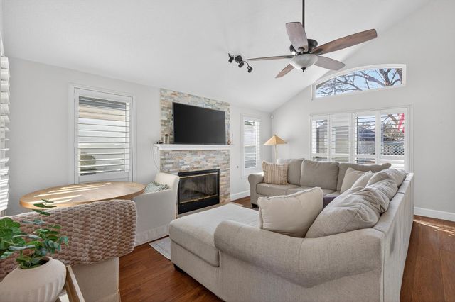 19084 Pebble Run, Woodbridge, CA 95258