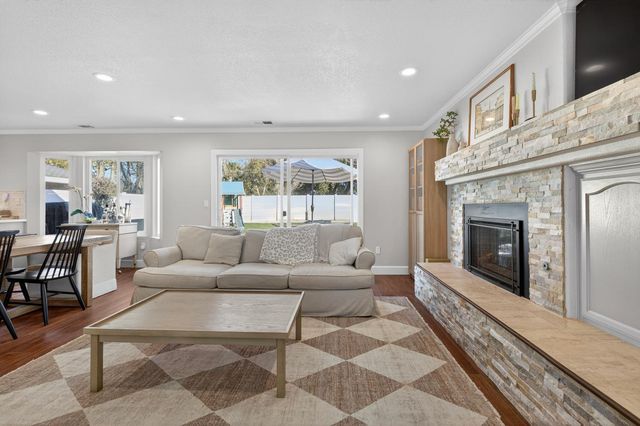 19084 Pebble Run, Woodbridge, CA 95258