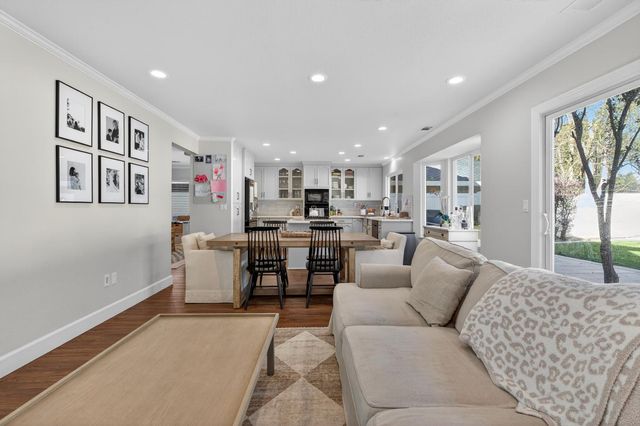 19084 Pebble Run, Woodbridge, CA 95258