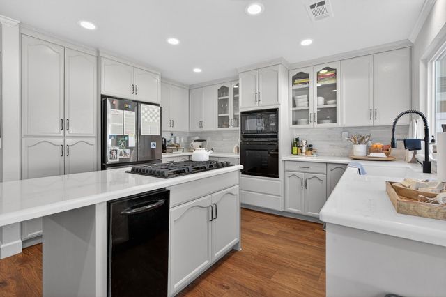19084 Pebble Run, Woodbridge, CA 95258