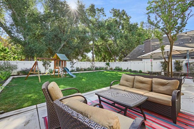 19084 Pebble Run, Woodbridge, CA 95258