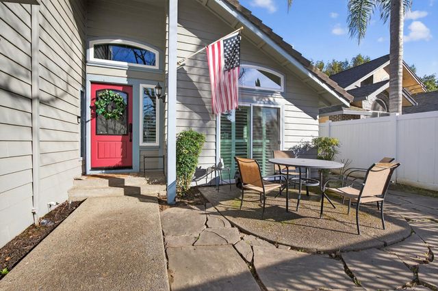 19084 Pebble Run, Woodbridge, CA 95258