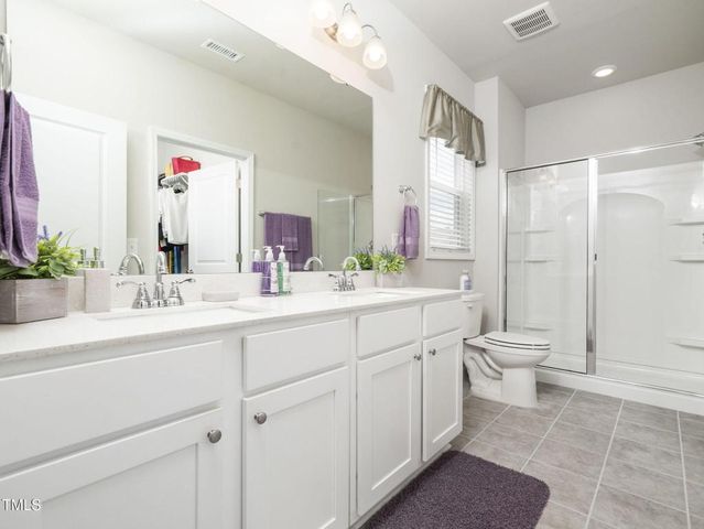 528 Sweet Pine Lane, Knightdale, NC 27545