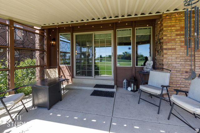 303 WILLOW WAY, Pleasant View, UT 84414